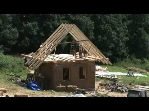 Strawbale House / Slamený dom (Sekier, Zaježka ecovillage, Slovakia)